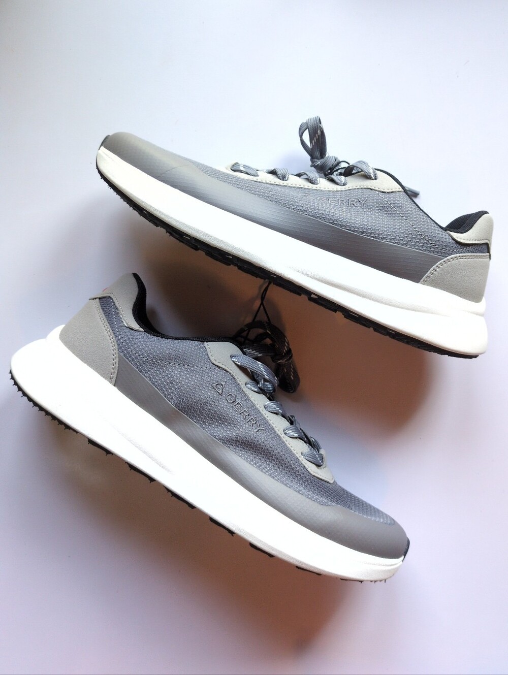 NIB Gerry Creston Mens Athletic Walking Tennis Shoes Sz 11